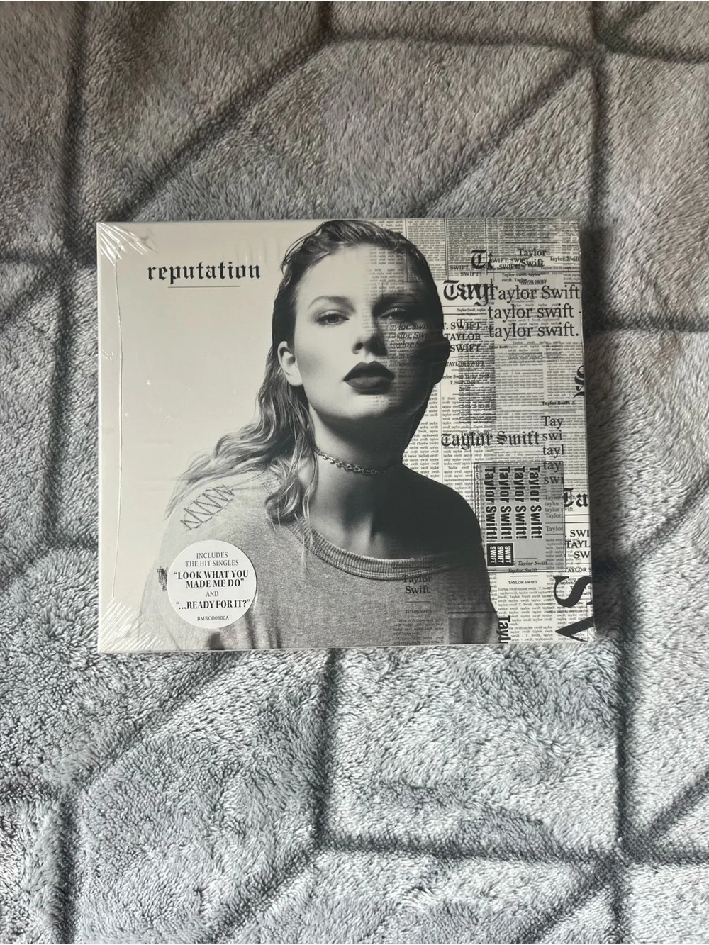 Taylor Swift Reputation VIP Box Patch CD Card Working Screen - Picture 8 of 15